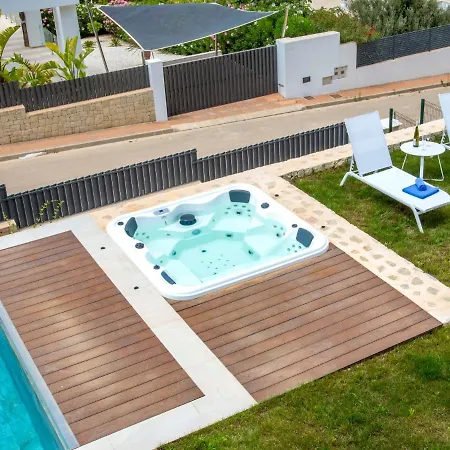 Atina By Interhome