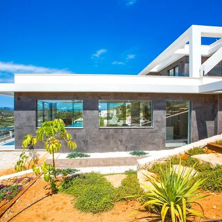 Atina By Interhome